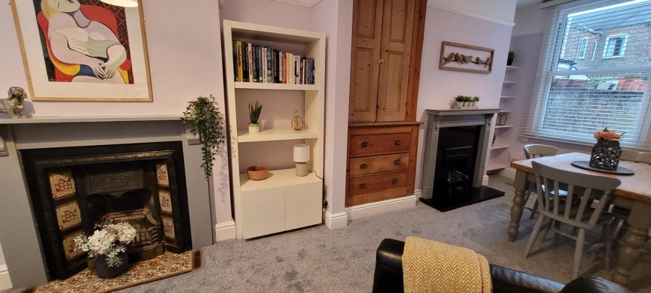 Hartoft St - 2 Bed Near River York Zewnętrze zdjęcie