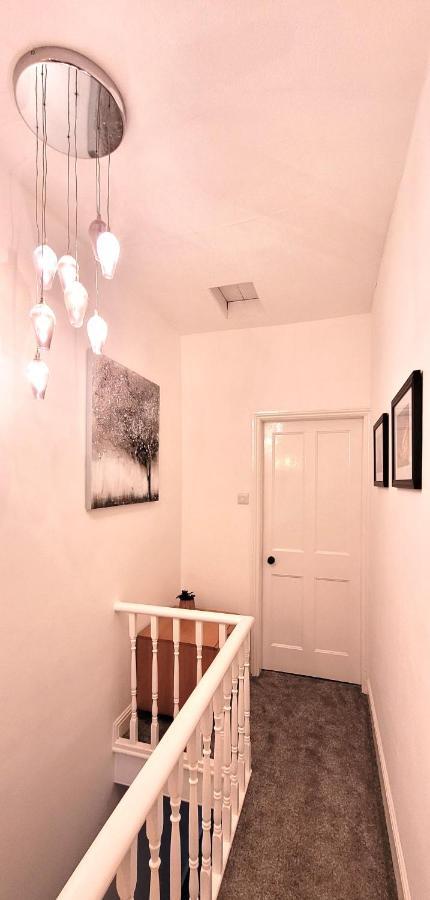Hartoft St - 2 Bed Near River York Zewnętrze zdjęcie