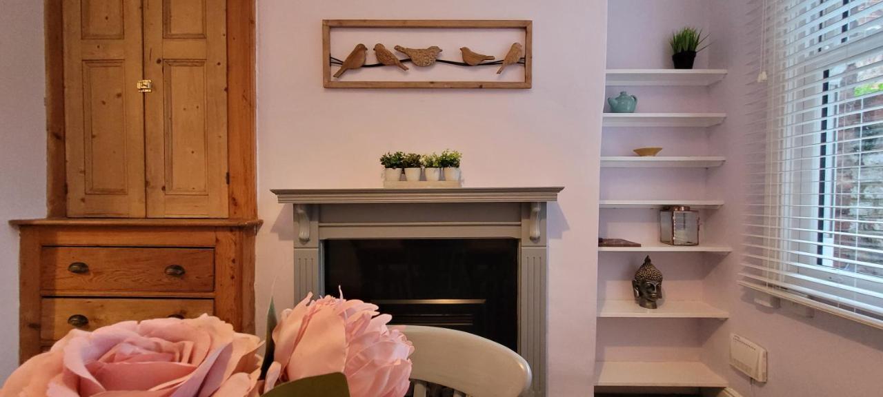 Hartoft St - 2 Bed Near River York Zewnętrze zdjęcie