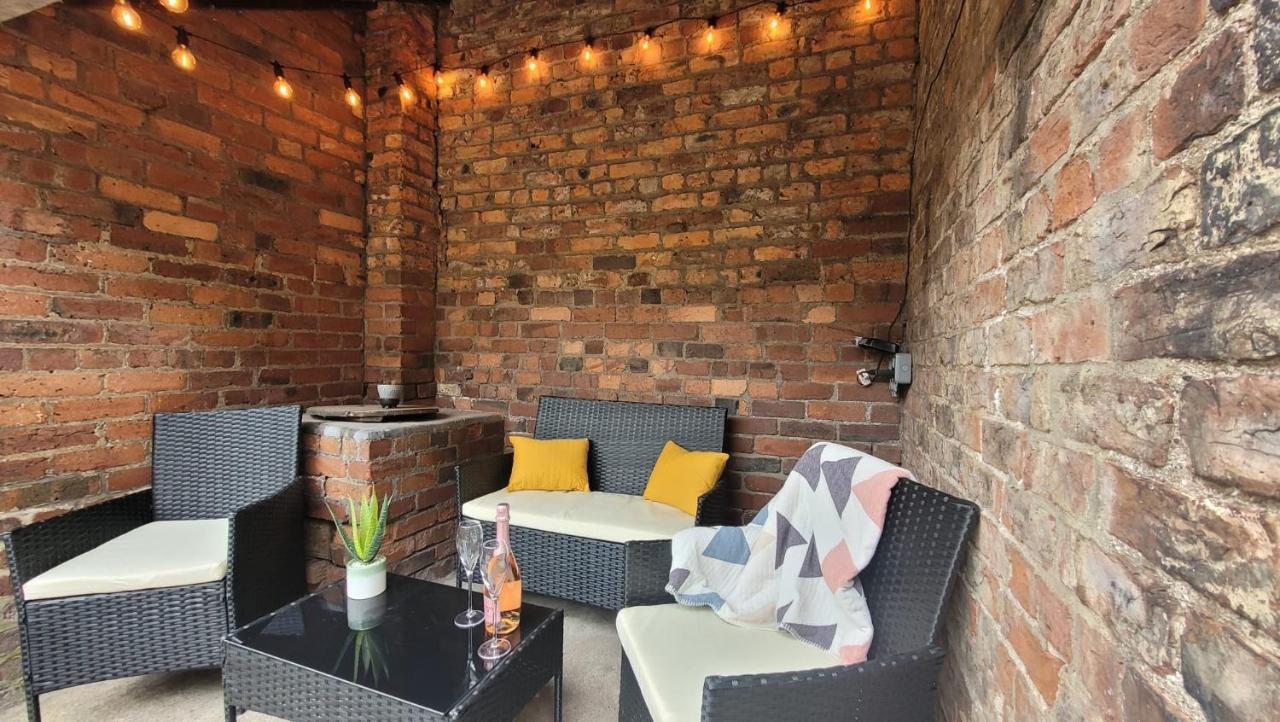 Hartoft St - 2 Bed Near River York Zewnętrze zdjęcie