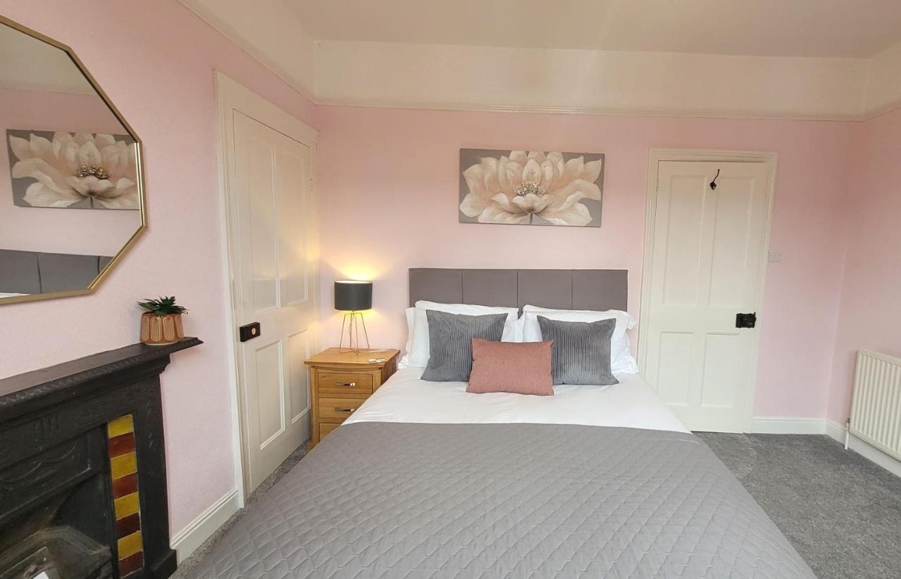 Hartoft St - 2 Bed Near River York Zewnętrze zdjęcie