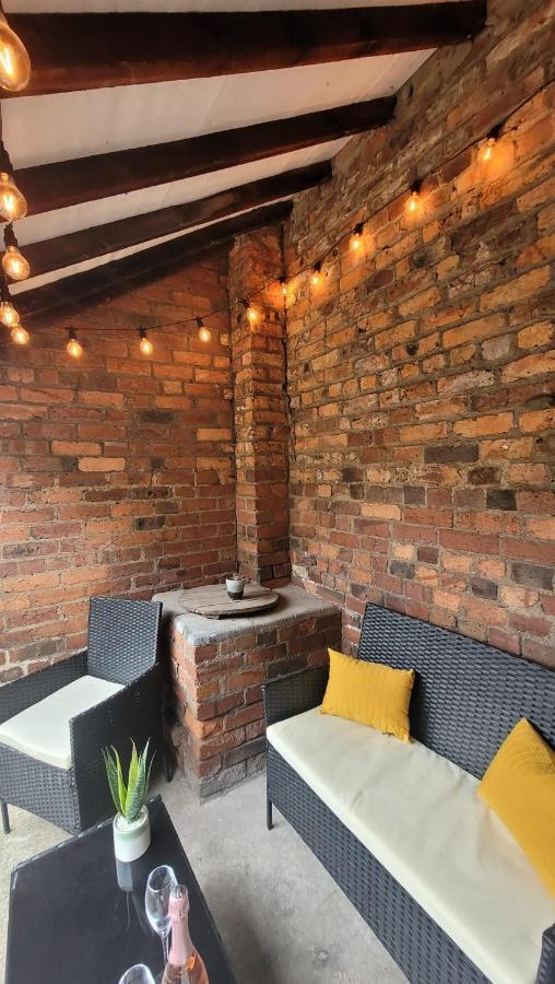 Hartoft St - 2 Bed Near River York Zewnętrze zdjęcie